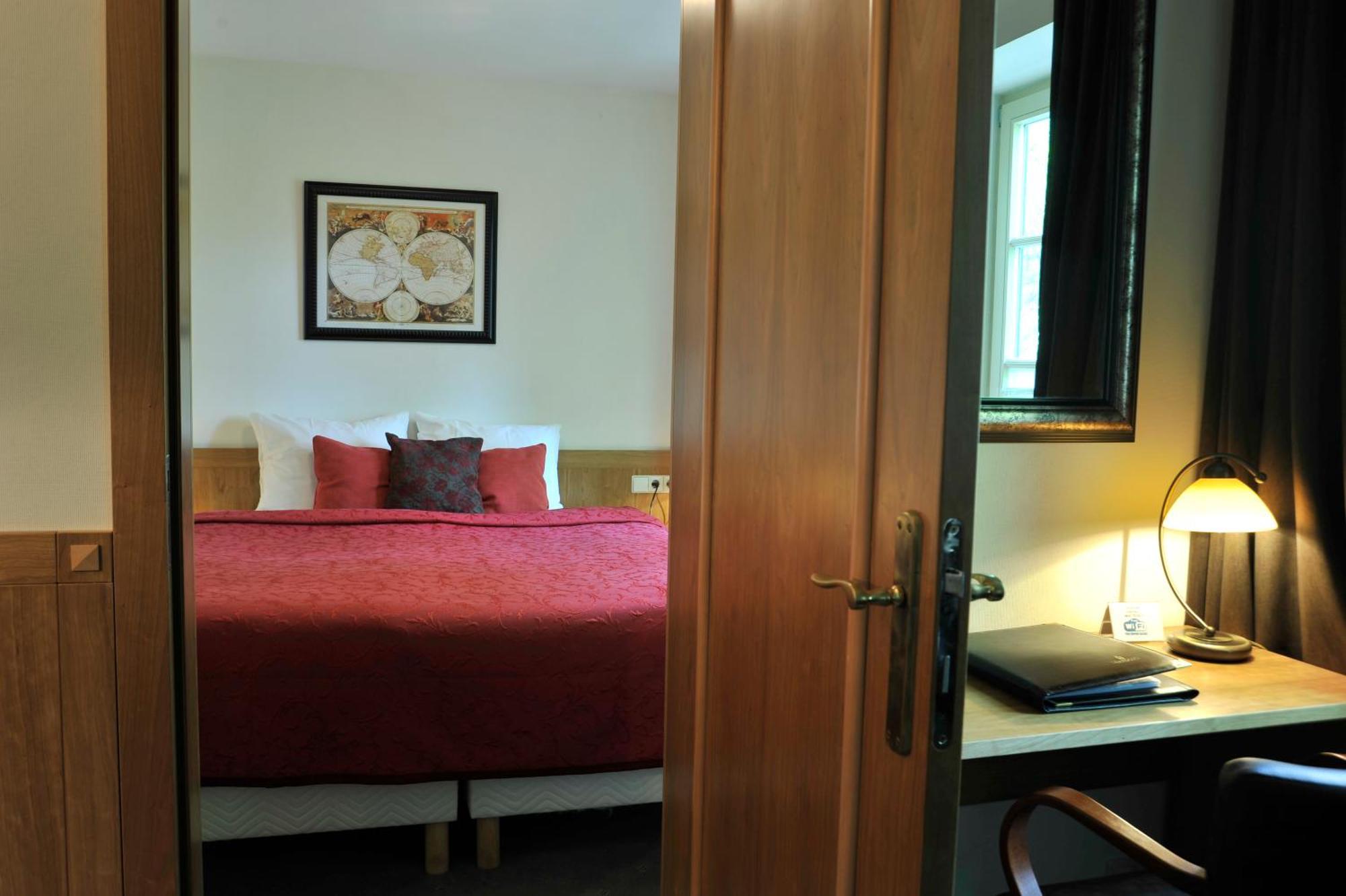 Parkhotel Mastbosch Бреда Номер фото